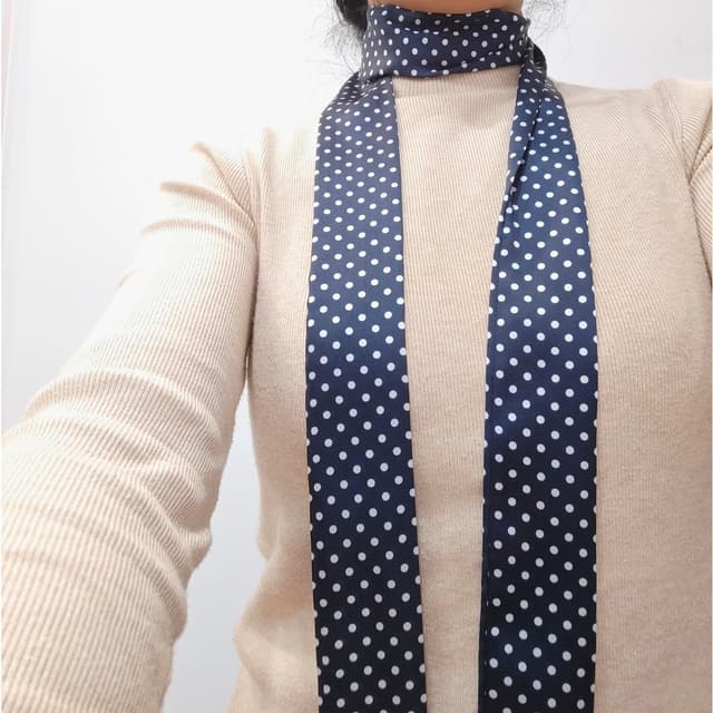 Detalle 2 de GIMIRO Satin Gürtel 5 cm x 195 cm