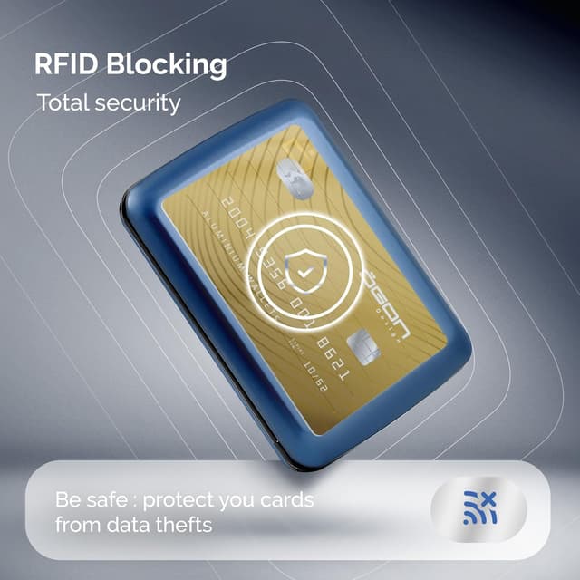 Detalle de ÖGON DESIGNS Oslo aluminium card holder with metal lock, RFID protection and compact wallet storage