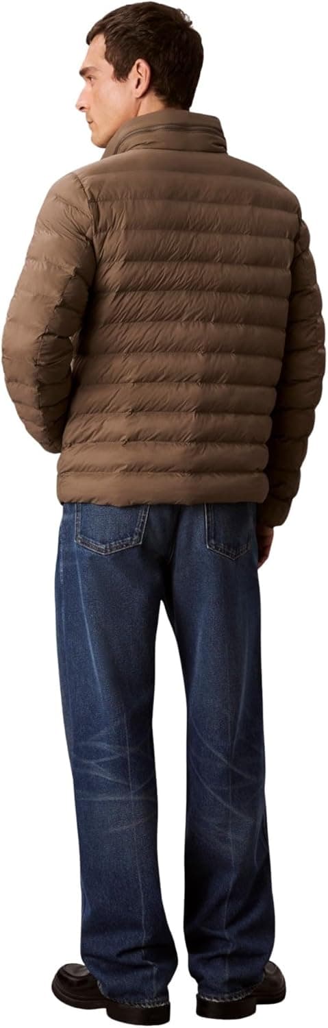 Detalle de Calvin Klein Men’s Nylon Hooded Puffer Jacket