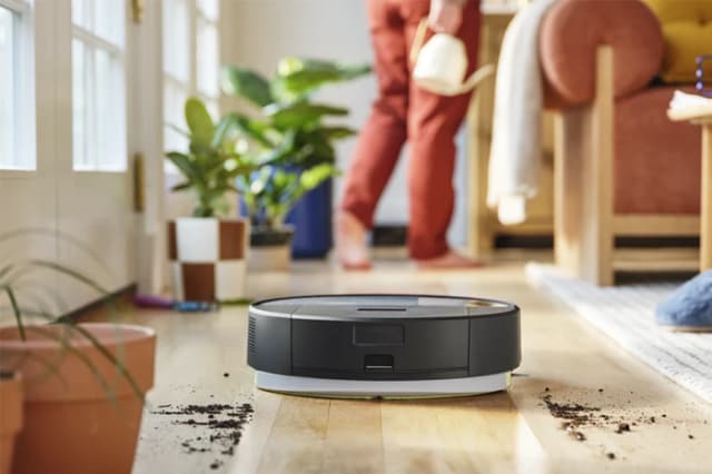 Detalle 2 de iRobot Roomba 205 Combo Black mit 60-Tage Staubbehälter