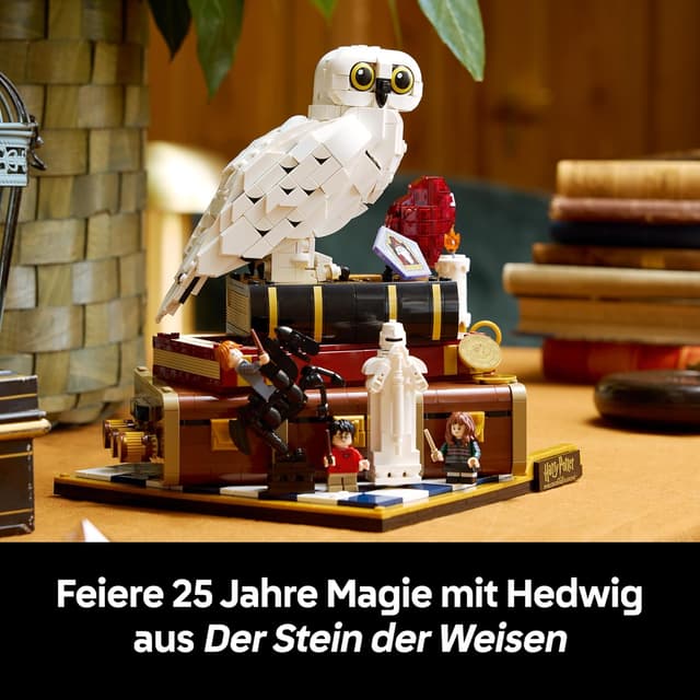 Detalle de LEGO Harry Potter 76466 „Der Stein der Weisen“ – Sammleredition mit Hedwig, 3 Minifiguren