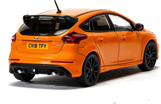 Thumbnail 2 de Corgi VA15306 Ford Focus Mk3 RS Heritage Edition 1:43 die‑cast