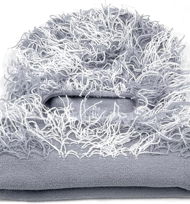 Detalle de Malaxlx distressed knitted balaclava ski mask for winter wind protection