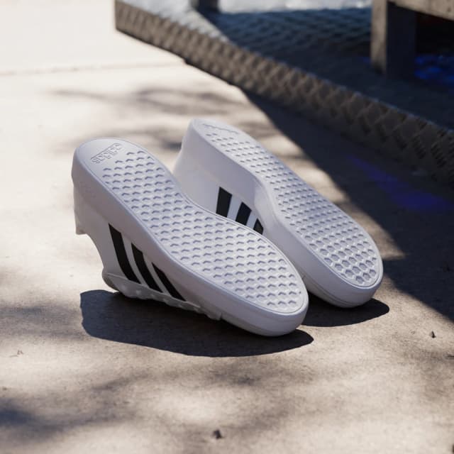 Detalle de Zapatilla Grand Court TD Lifestyle Court Casual