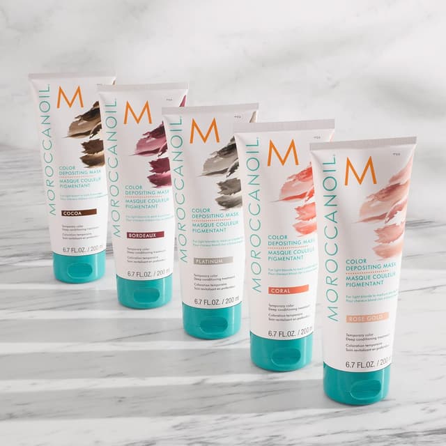 Detalle 2 de Moroccanoil Color Depositing Mask: maschera a colorazione temporanea e nutriente per ravvivare i capelli