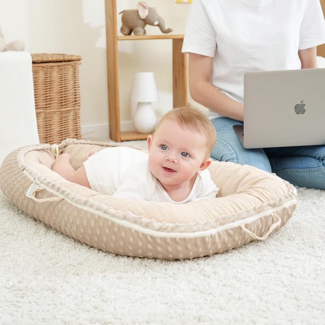 Detalle de Bearmoss Babynestchen Kuschelnest für Neugeborene, vielseitig & tragbar (90 x 55 cm) – Reinweiß