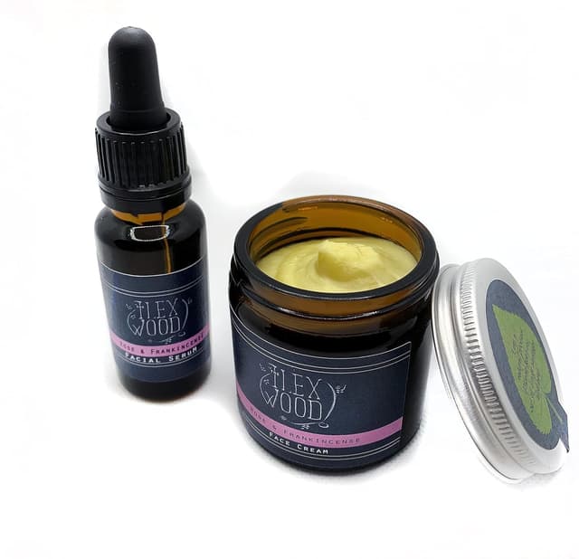 Thumbnail 4 de The Ilex Wood Rose & Frankincense Face Care Gift Set