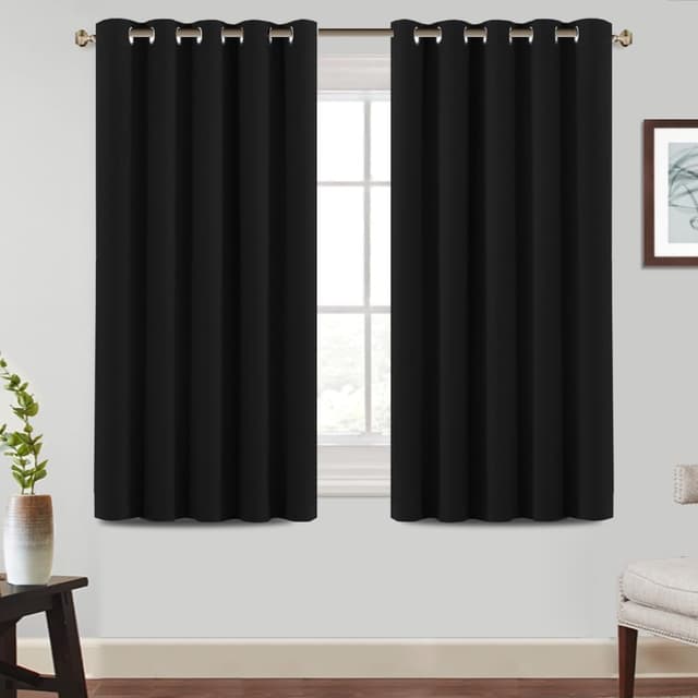 Detalle de BellaHills 100% Blackout Curtains (2 Panels) – Thermal Insulated Eyelet Curtains in Black