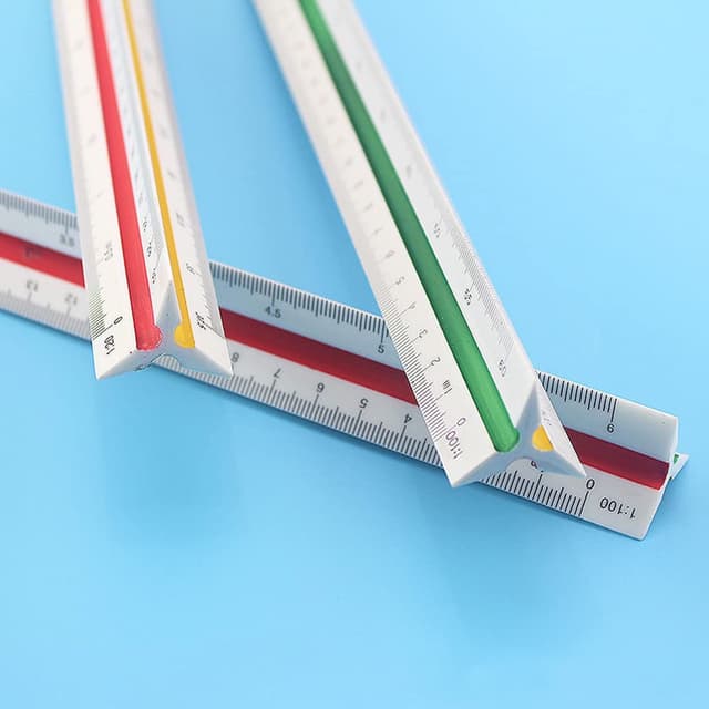 Detalle de Roysmart Dreikantmaßstab aus Kunststoff, 30 cm – mit sechs metrischen Skalen (1:20 bis 1:125)