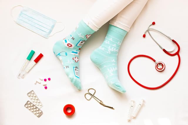 Detalle de Dedoles Socken Unisex (Damen, Herren & Kinder) – lustige Designs mit linker/rechter Socke im Motiv-Match