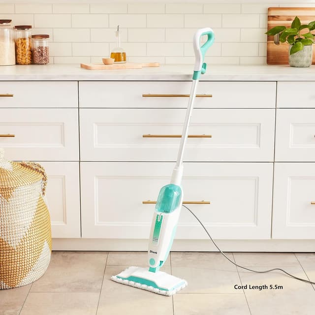 Detalle 2 de Shark S1000 Steam Mop with Removable Water Tank and 2 Washable Dirt Grip Pads