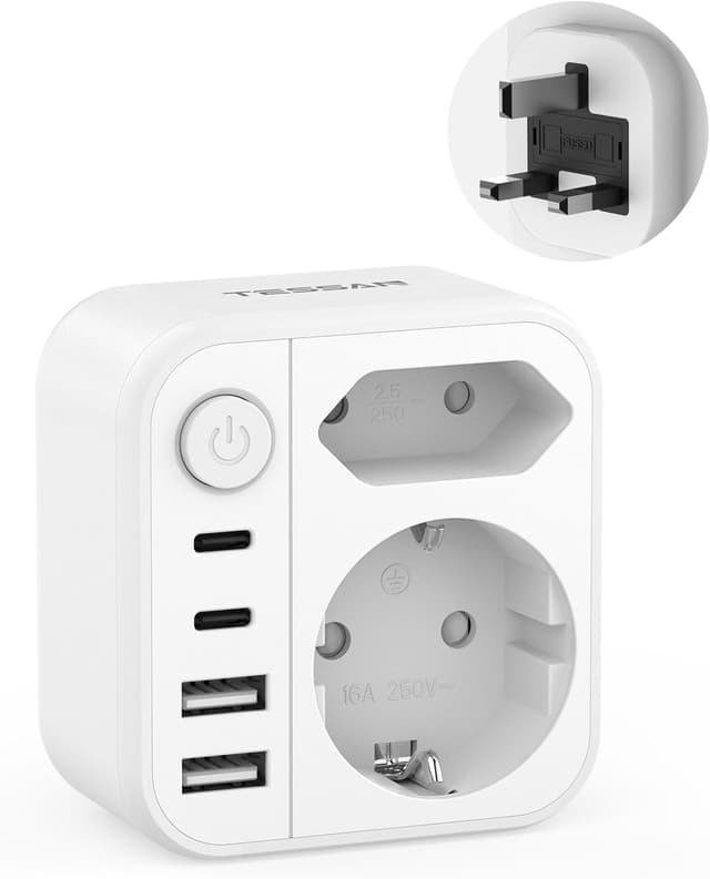 Detalle de TESSAN Adaptador Enchufe UK con 2 USB C 3250W