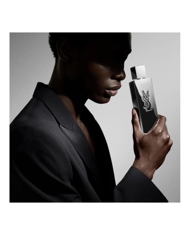 Detalle 2 de Yves Saint Laurent MYSLF L'Absolu EDP