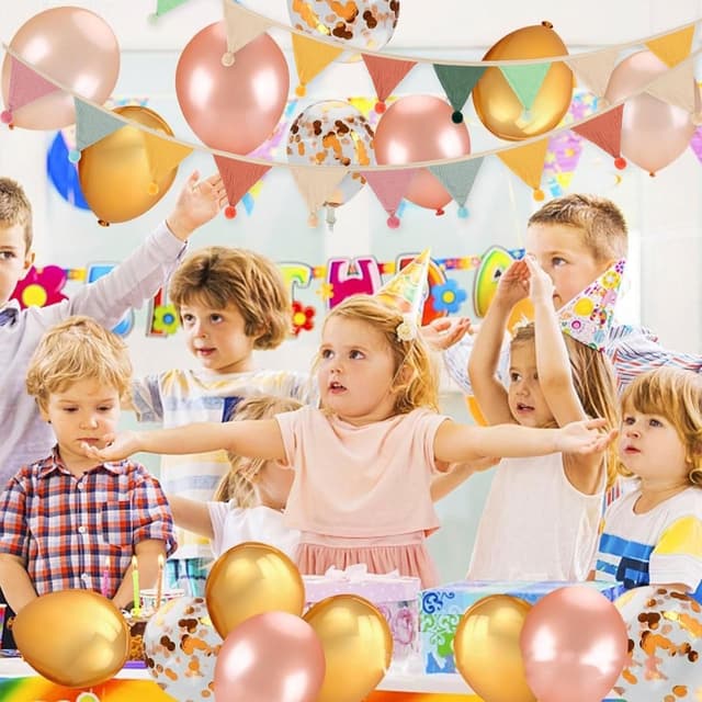 Detalle de Fabric Bunting Banner Triangle Baby Bunting Garland (Dark candy) – double-sided cotton nursery pennant set