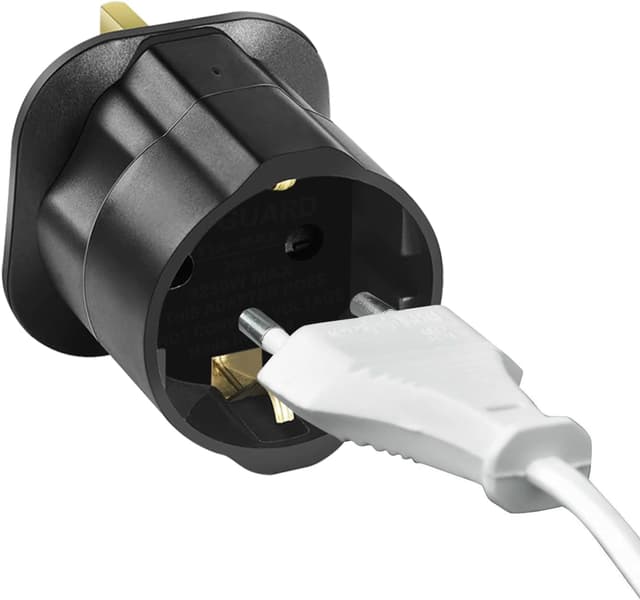 Thumbnail 6 de VGUARD European to UK Plug Adapter 3 Pack 13A