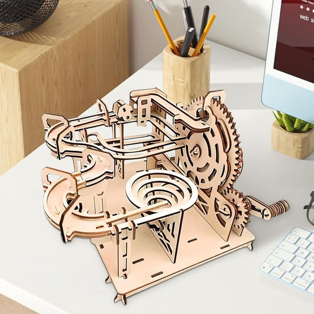 Detalle 2 de 3D Wooden Puzzles Hand Cranked Marble Run 🧩