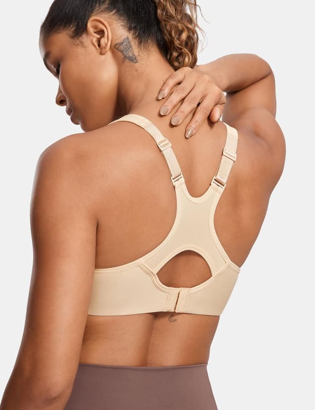 Detalle de SYROKAN Women’s high impact underwired sports bra with racerback and padded cups