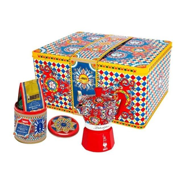 Detalle de Bialetti x Dolce&Gabbana Carretto Siciliano — cafetera italiana