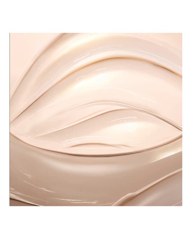 Detalle 2 de Estée Lauder Re-Nutriv Ultimate Diamon contorno 15 ml