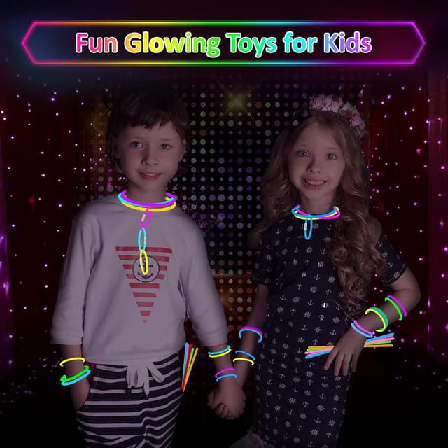 Detalle de Kimimara Knicklichter Party-Set für Kinder (100 Stück) – 7 Farben Leuchtstäbe mit 100 Verbindern