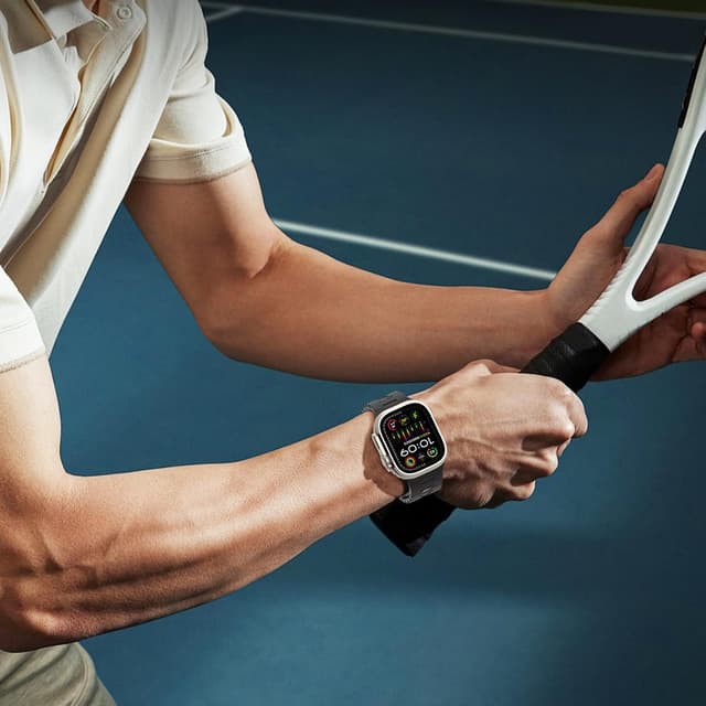 Detalle 2 de TiMOVO Sport silicone strap for Apple Watch (49mm–42mm) in Black & Gray