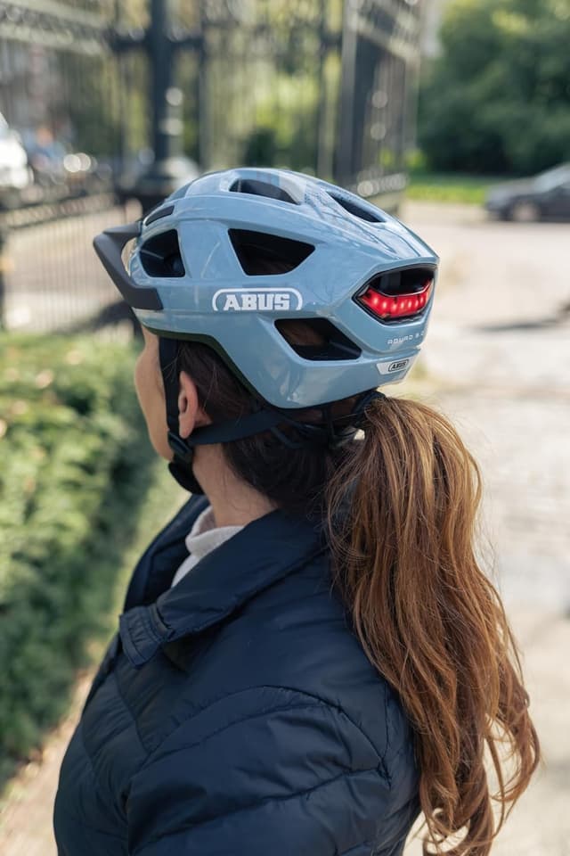 Detalle de ABUS USB Light Aduro 3.0 2.5 hr