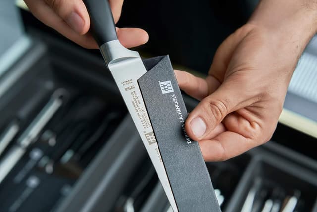 Thumbnail 2 de Zwilling Funda de Cuchillo, Protección Elegante 🗡