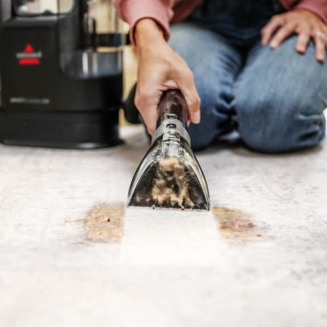 Detalle 2 de Bissell SpotClean C5 Pro portátil para alfombras