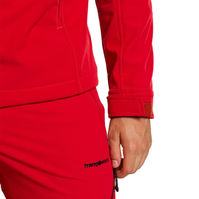 Detalle de Trangoworld Chaqueta de hombre Norwich v02 cortavientos repelente al agua