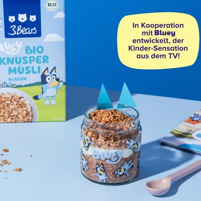 Detalle 2 de 3Bears Bluey Lover-Set Frühstücksset mit Bio Knuspermüsli, Porridge, Müsliriegel & Vorratsgläsern (vegan)