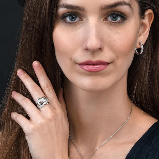 Detalle de Diamond Treats Anello da Donna in Argento 925 con Zirconi – fascia intrecciata, misura 20 (60 EU)