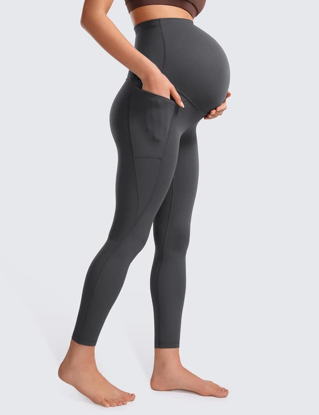 Detalle de CRZ YOGA Butterluxe — Leggings de maternité ultra extensibles avec poches (64 cm)