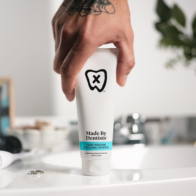 Thumbnail 2 de Dentists Professional Enamel Rebuilding Toothpaste 2 x 4.2oz