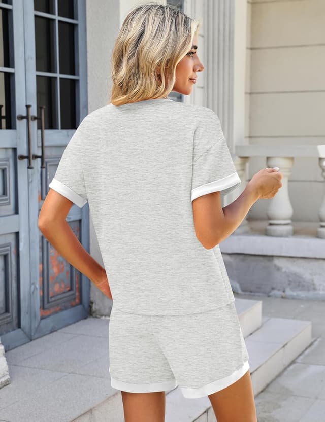 Detalle de Blingfit Women’s 2-Piece Lounge Set (Short Sleeve) with Soft Shorts and Pockets