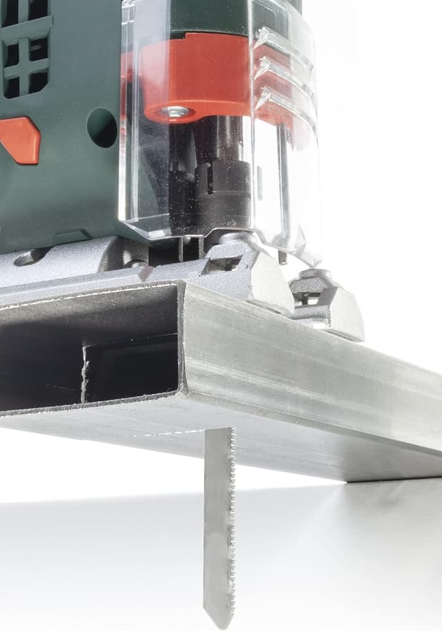 Detalle 2 de wolfcraft 2 Stichsägeblätter HSS I 3538000 – für Metallrohr, Stahlblech & NE-Metall mit U-Schaft