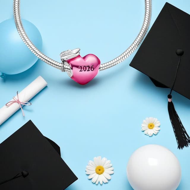 Detalle 2 de PHCLASY Abschluss-Cap Stars Charm in Pink (Abschluss/Schulabschluss) – für Armbänder mit 4,5–5,0 mm Loch