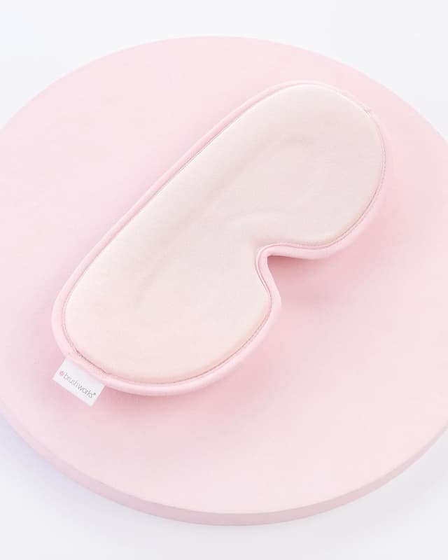 Detalle de Brushworks 3D Eyelash Protector Sleep Mask – pressure-free night mask for lash extensions, full blackout