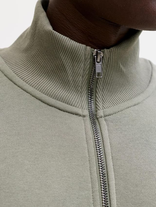 Detalle de JACK & JONES Herren Kapuzenjacke einfarbig mit Viertelreißverschluss (Essentials)