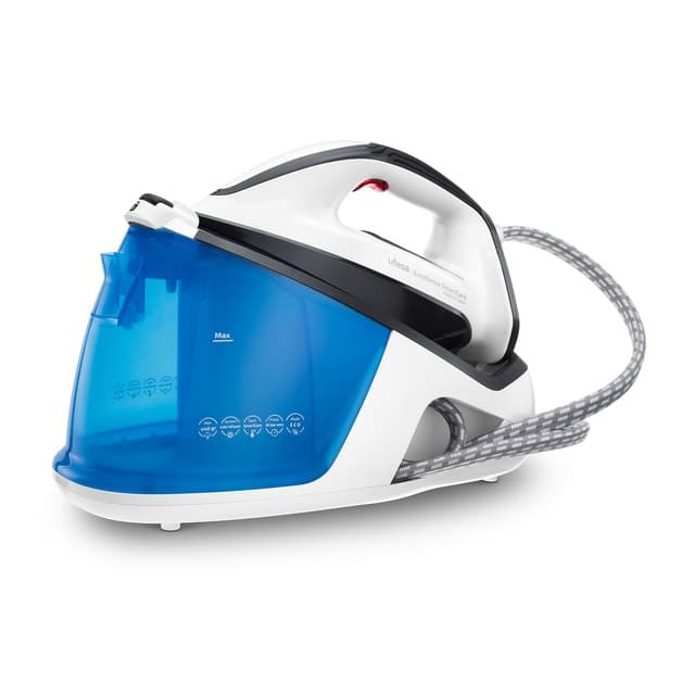 Detalle de Ufesa Excellence Smartcare — centro de planchado 10 bares