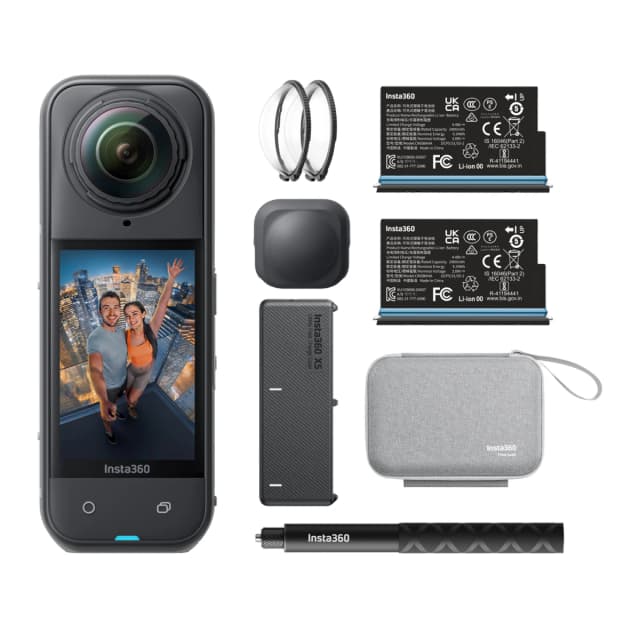 Detalle de INSTA360 X5 Kit Essential — cámara de acción