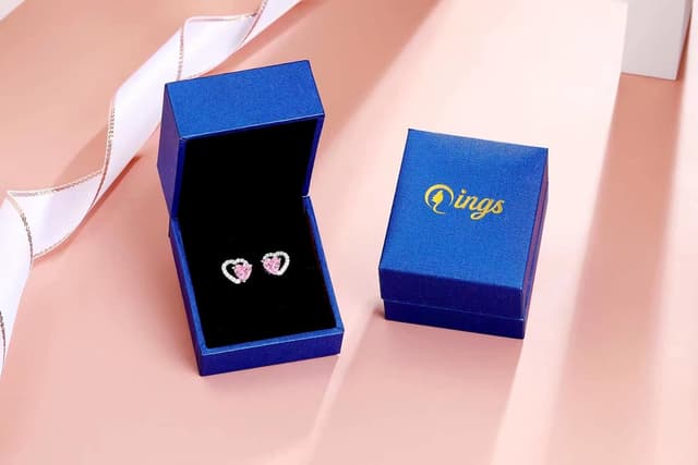 Detalle de Qings Damen Geburtsstein Ohrstecker Herzform aus 925er Sterlingsilber