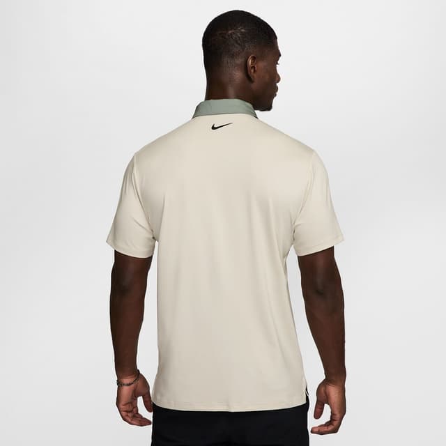 Detalle 2 de Nike Tour Polo de Golf Hombre