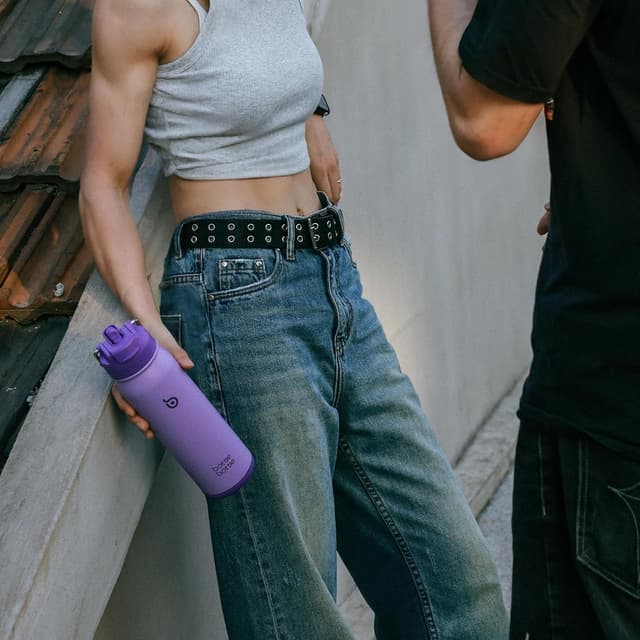 Detalle de Insulated water bottle 700ml Straw lid