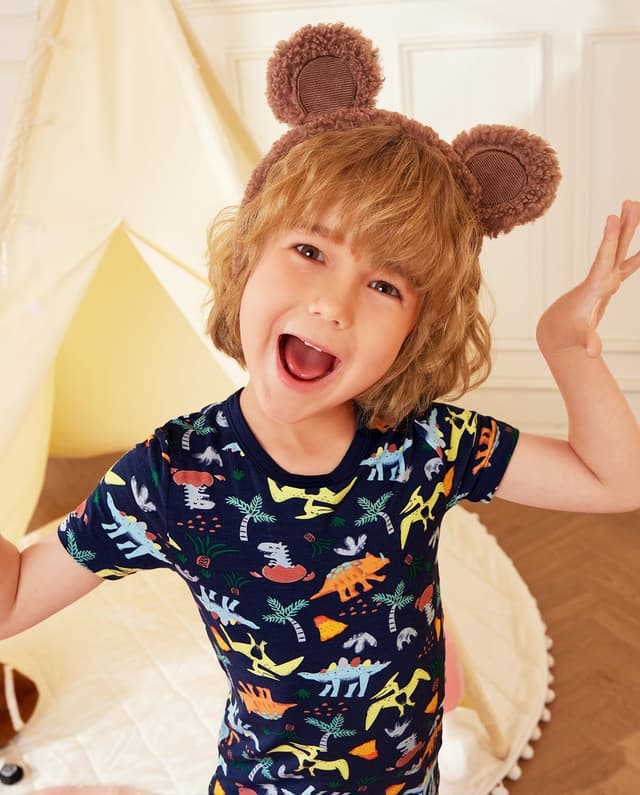 Detalle 2 de babee Reshinee Bamboo Viscose Toddler Car Pajamas Set (2-Piece) — 12M to 8Y