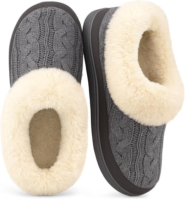 Detalle de VeraCosy Ladies' Warm Knitted Faux Suede Memory Foam Moc Slippers