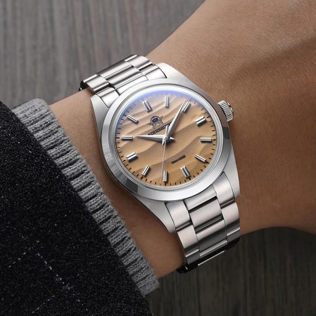 Detalle de ADDIESDIVE AD2030 da 36 mm: orologio al quarzo con impermeabilità 100 m e vetro K1