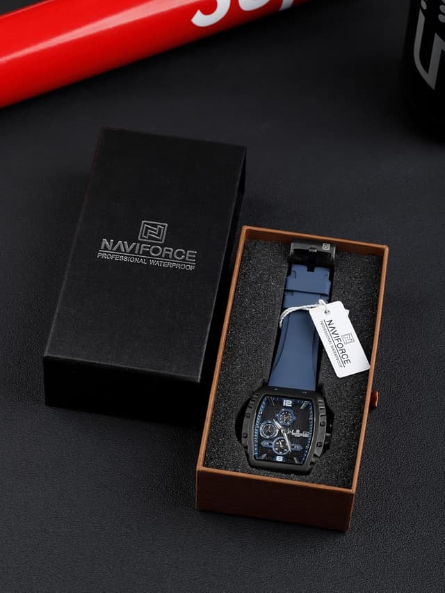 Detalle 2 de Naviforce orologio da uomo analogico al quarzo con data e giorno (quarzo)