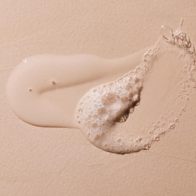 Detalle 2 de Mustela Stelatopia Badeöl für sehr trockene, atopische Haut – Körper & Haare (500 ml)