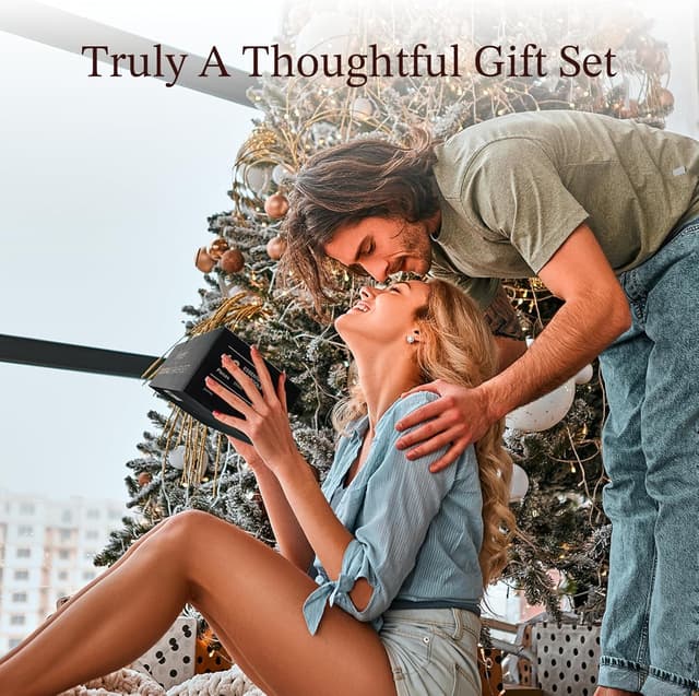 Detalle de KITESSENSU Cocktail Shaker Set Bartender Kit with Stand (15-Piece) in Black