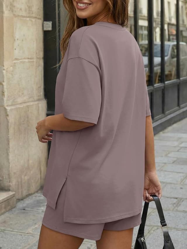 Detalle de LILLUSORY Summer Lounge Wear Sets for Women: oversized T-shirt and shorts co-ord with pockets